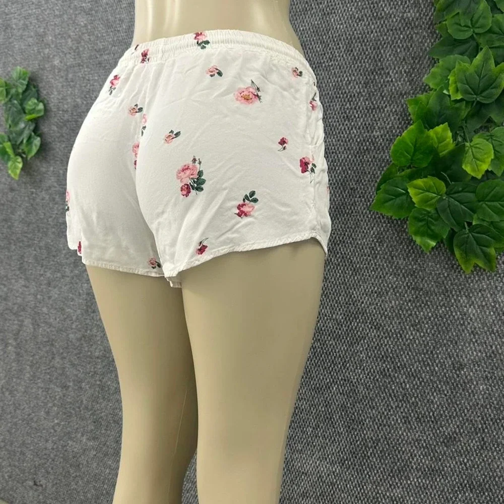 Floral Lounge Sleep Shorts White Rose Print Women's